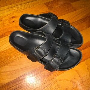 Women’s/Unisex Birkenstock Arizona Black EVA size 40